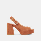 FLORES HEELS CARAMEL SUEDE