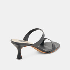 GENORA WIDE HEELS BLACK LEATHER