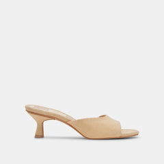 MACOY HEELS LT NATURAL RAFFIA - re:vita