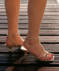 BEV HEELS GOLD METALLIC LEATHER - re:vita