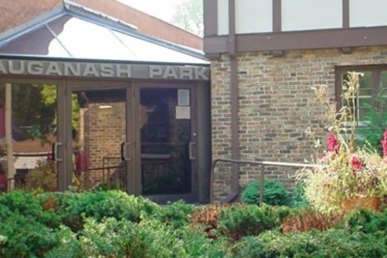 Entrance to Sauganash Park field house.