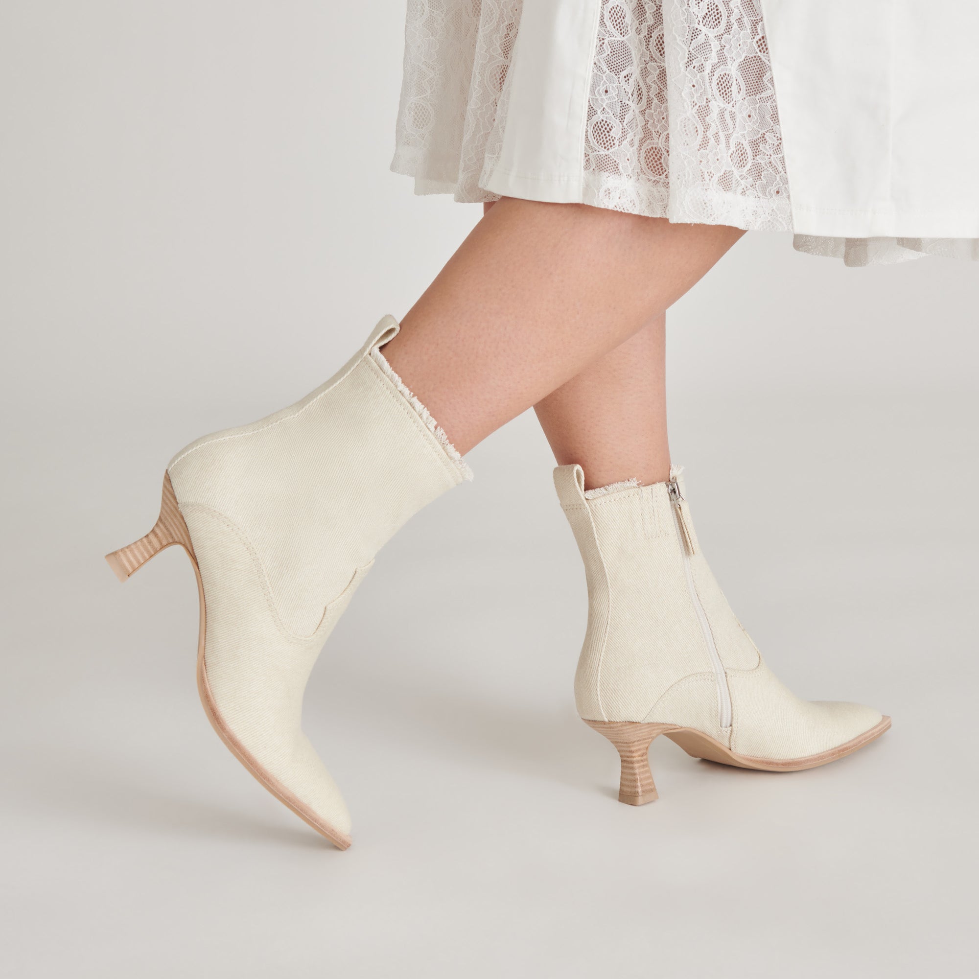 AUSTIN BOOTS IVORY DENIM - re:vita