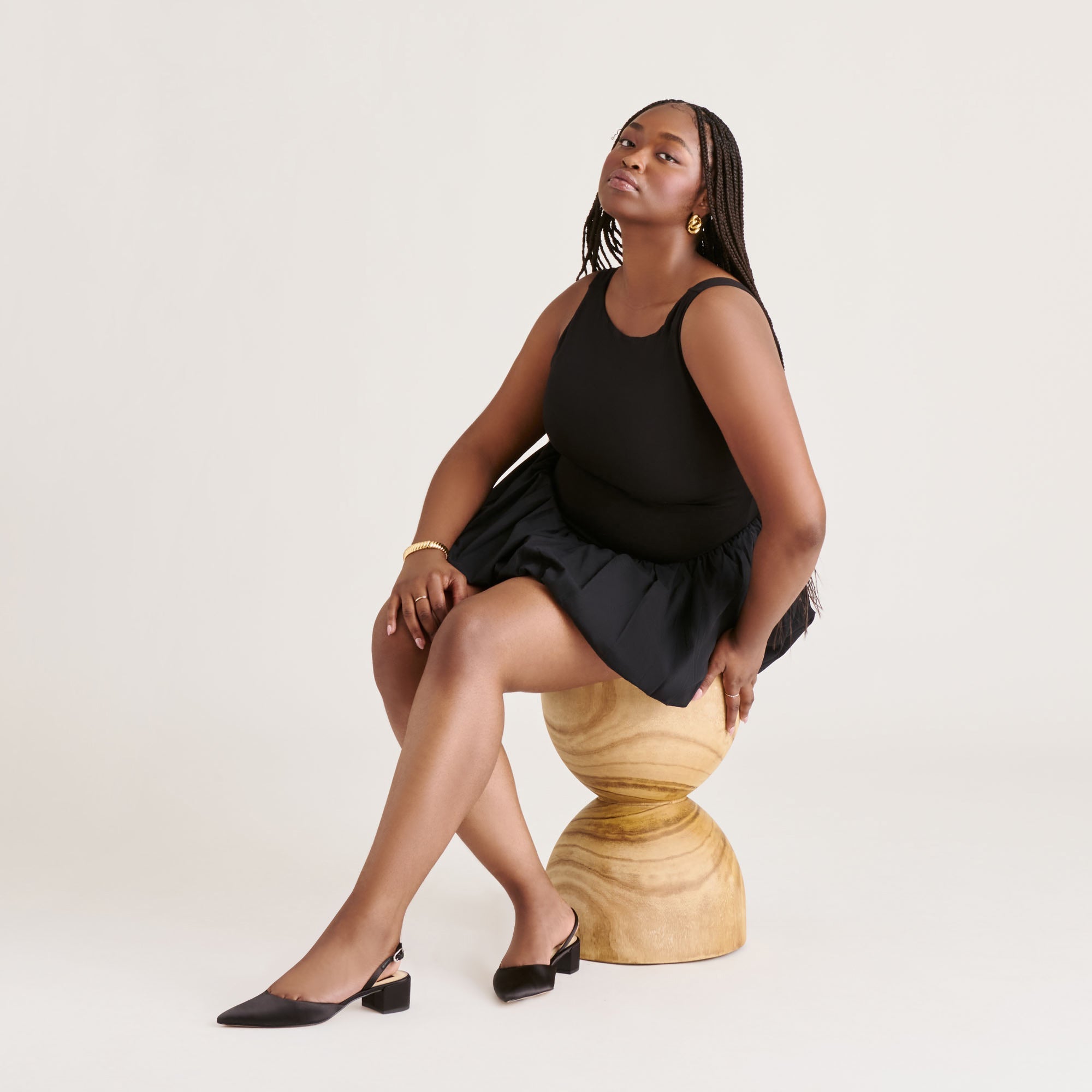 CAREL HEELS ONYX SATIN