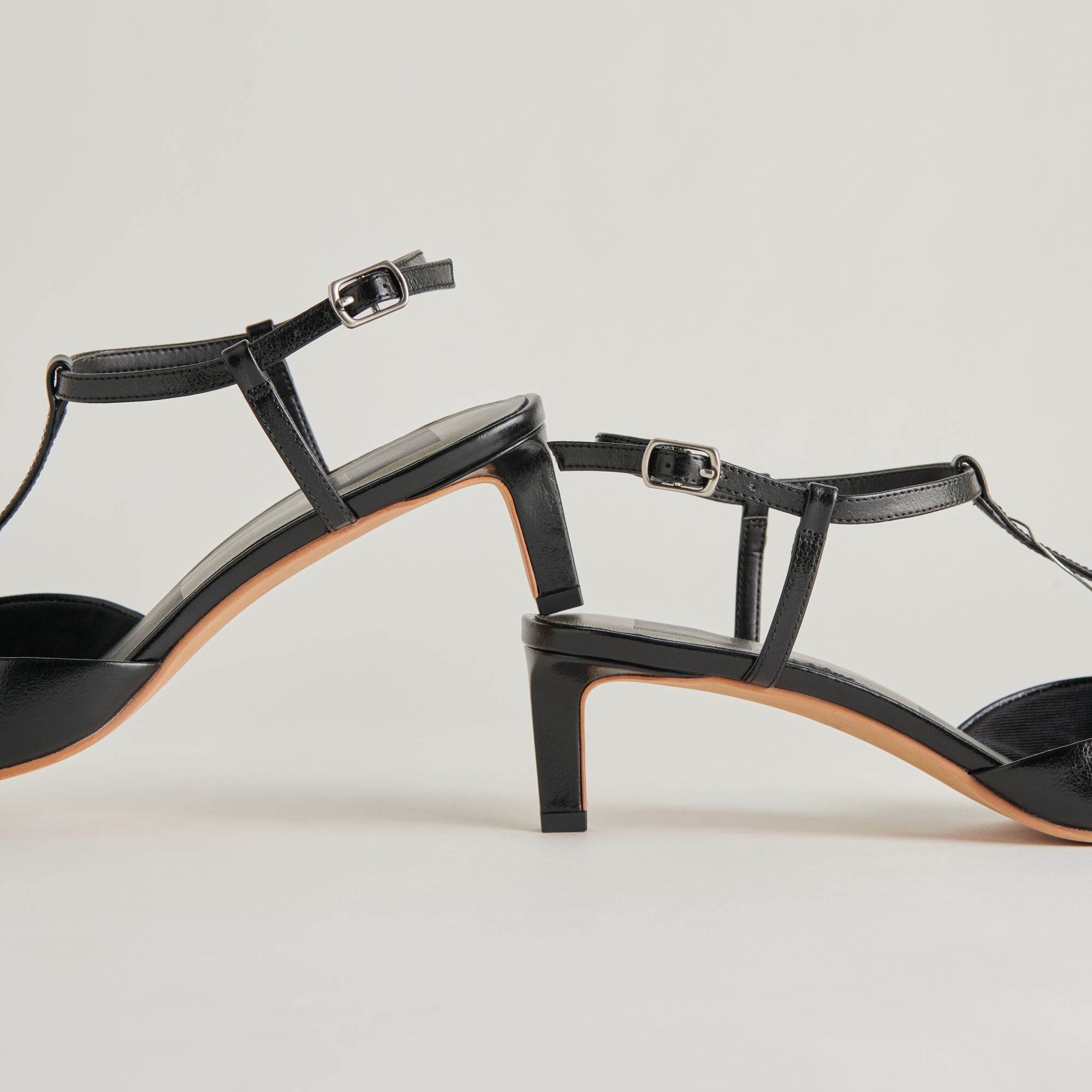 LAVON HEELS BLACK LEATHER - re:vita