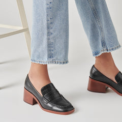 TALIE LOAFERS NOIR EMBOSSED LEATHER - re:vita