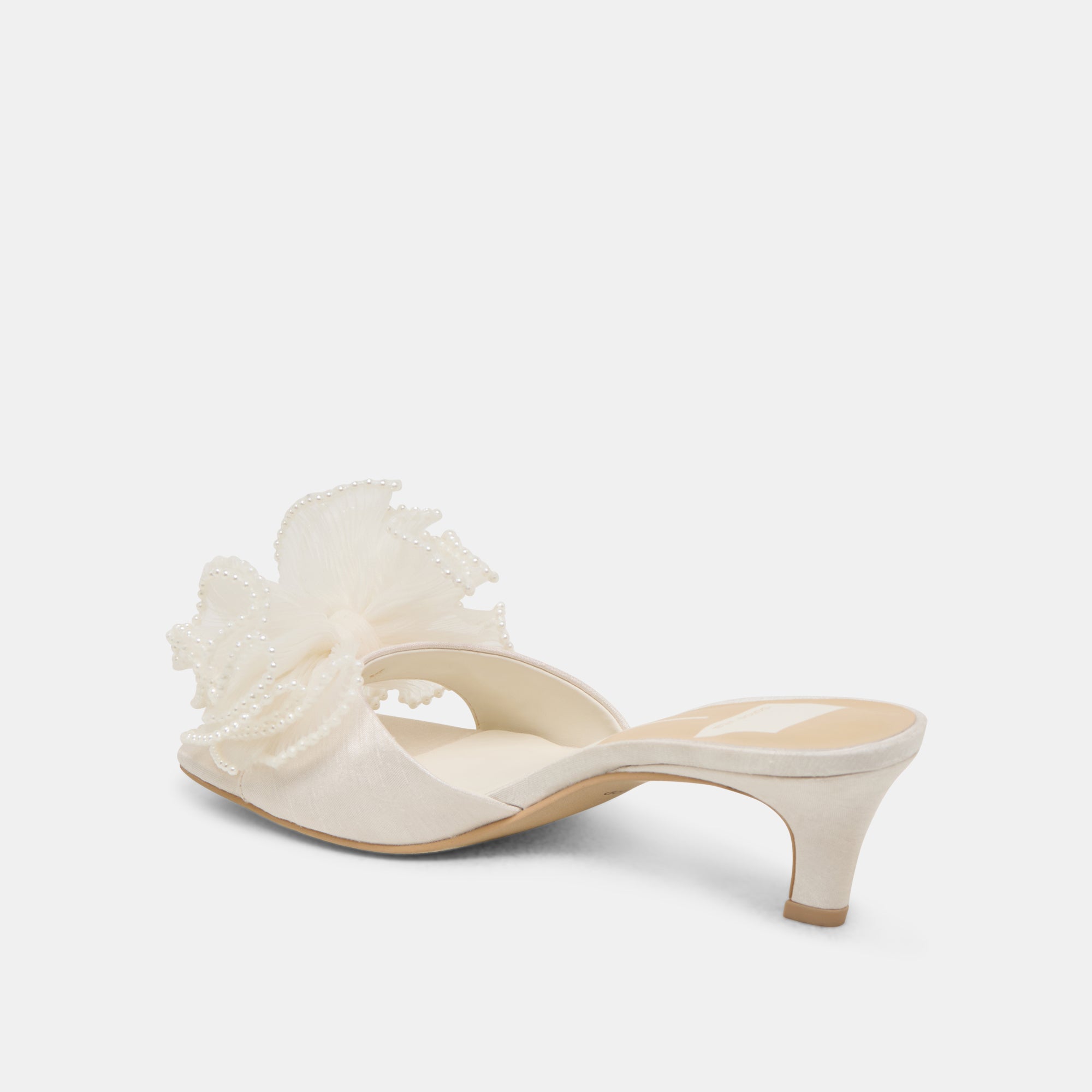 NARITA PEARL HEELS OFF WHITE SATIN