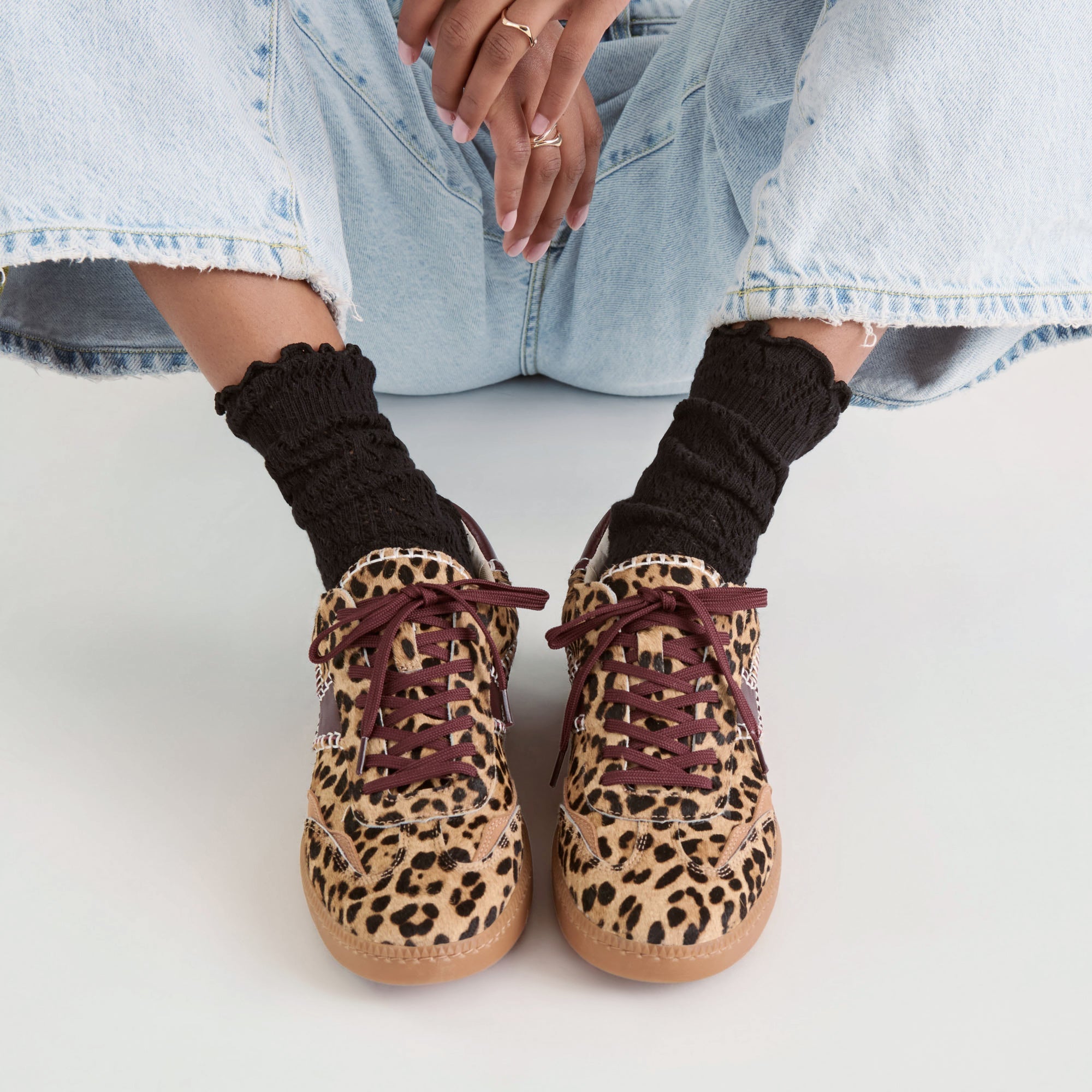 POINTELLE SOCKS BLACK