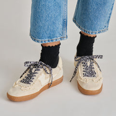 ANIMAL PRINT LACE ZEBRA