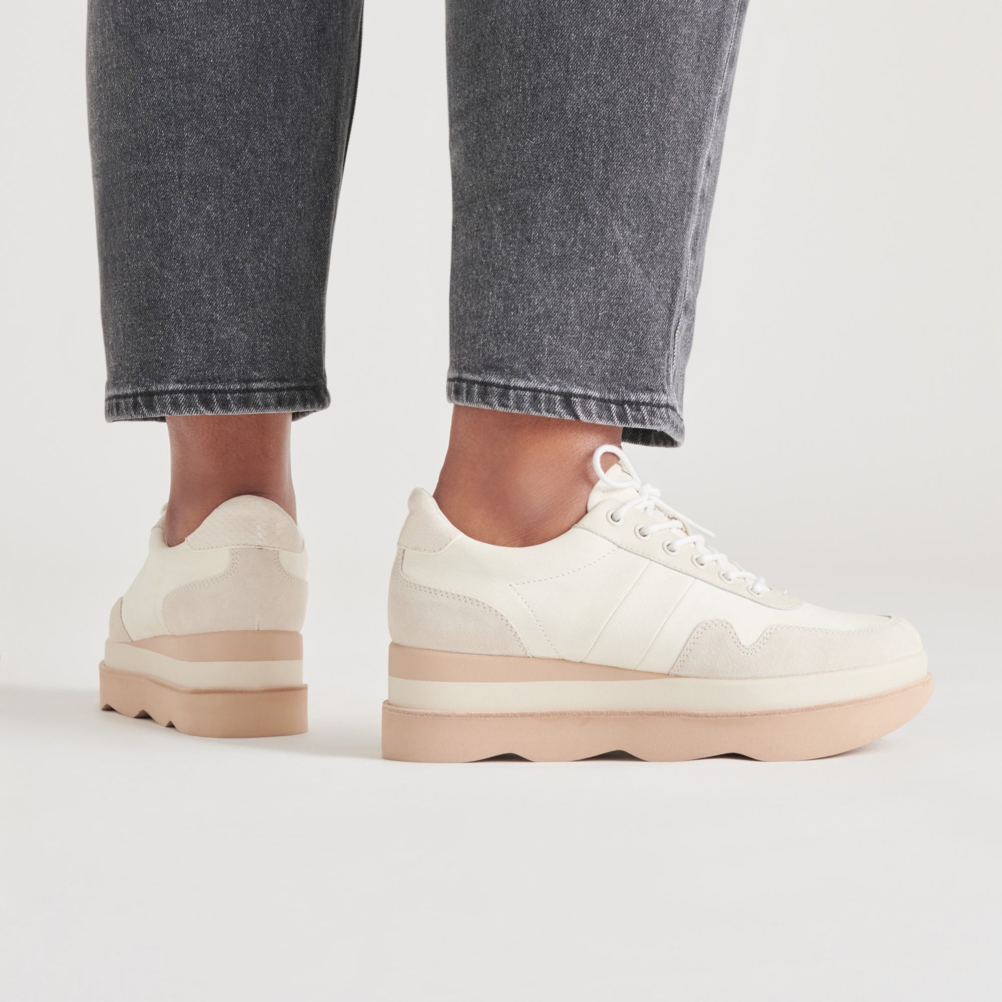 JAYNE SNEAKERS WHITE NUBUCK