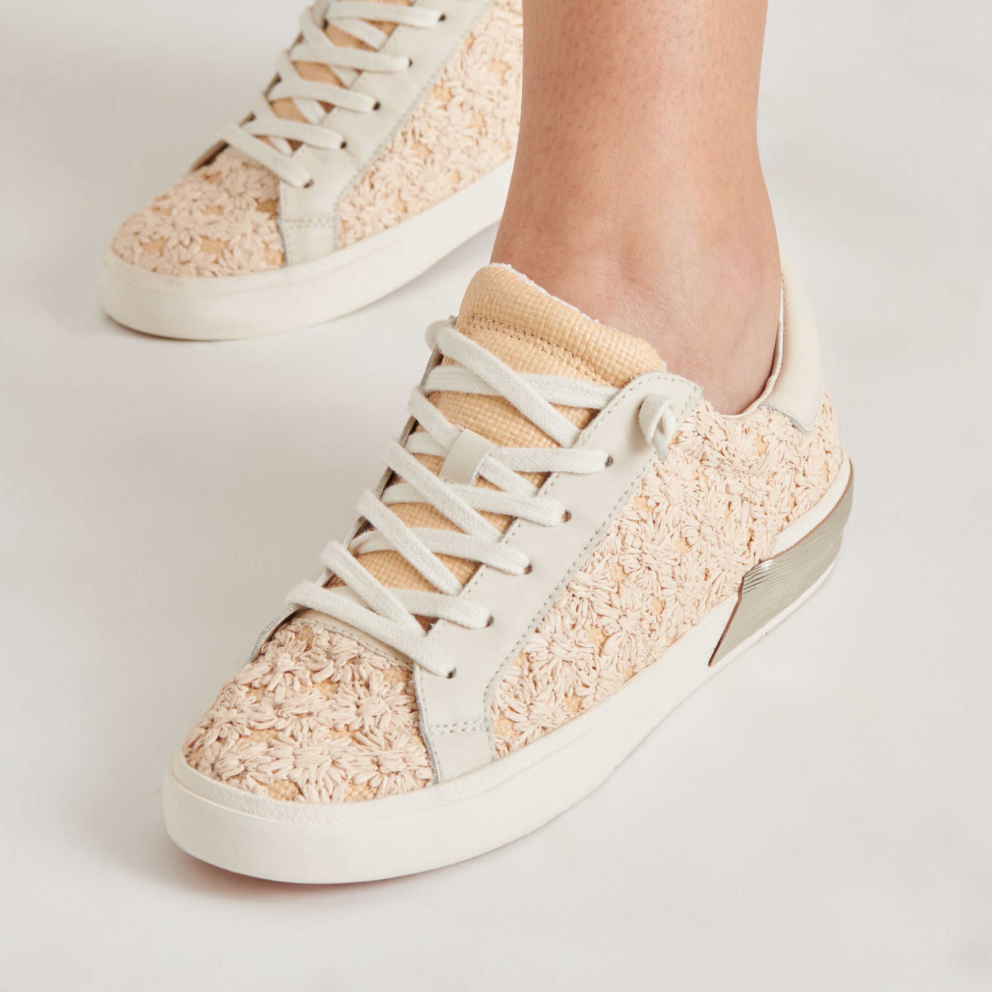 ZINA FLORAL SNEAKERS CREME FLORAL RAFFIA