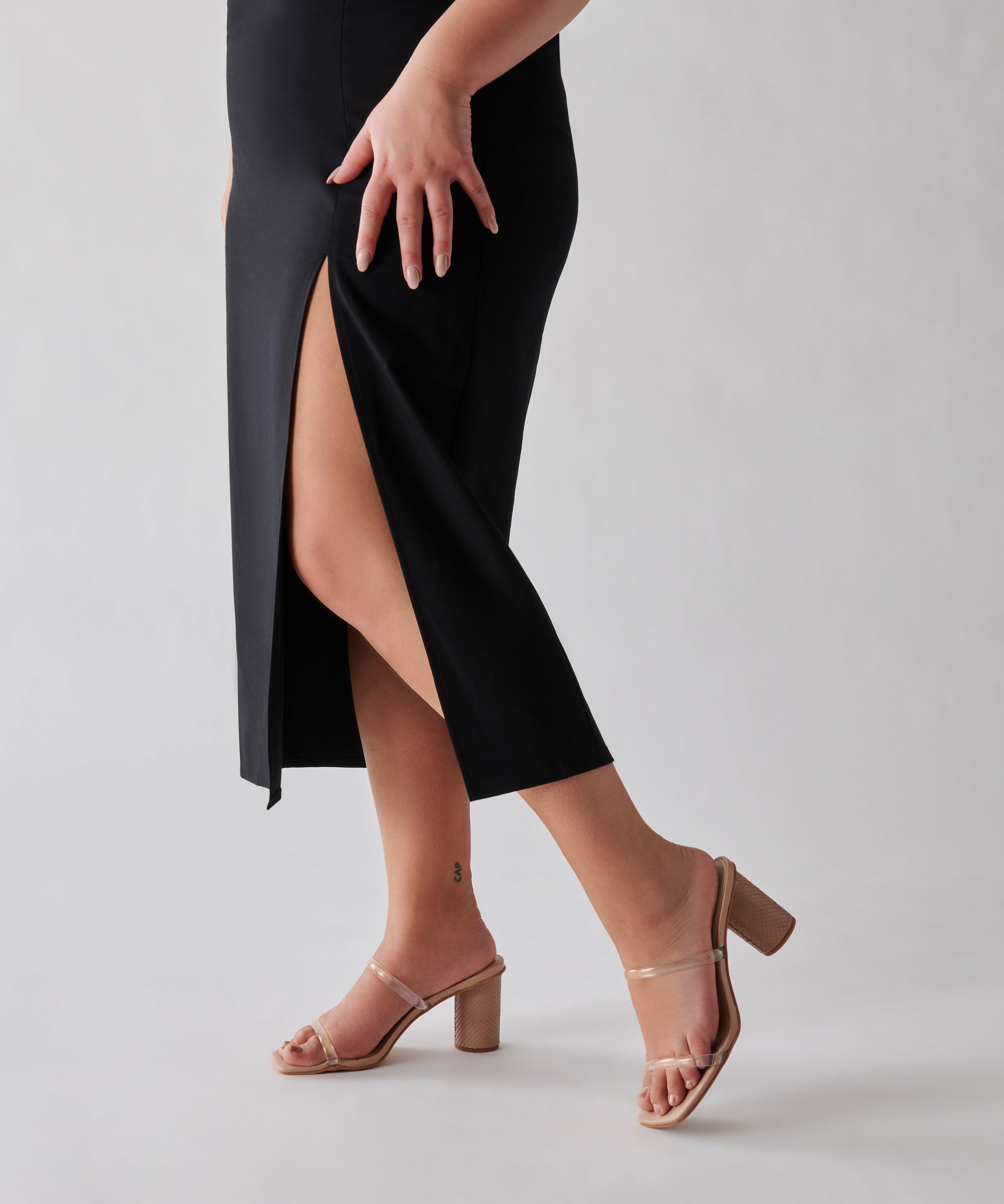 NOLES WIDE HEELS NUDE CRYSTAL - re:vita