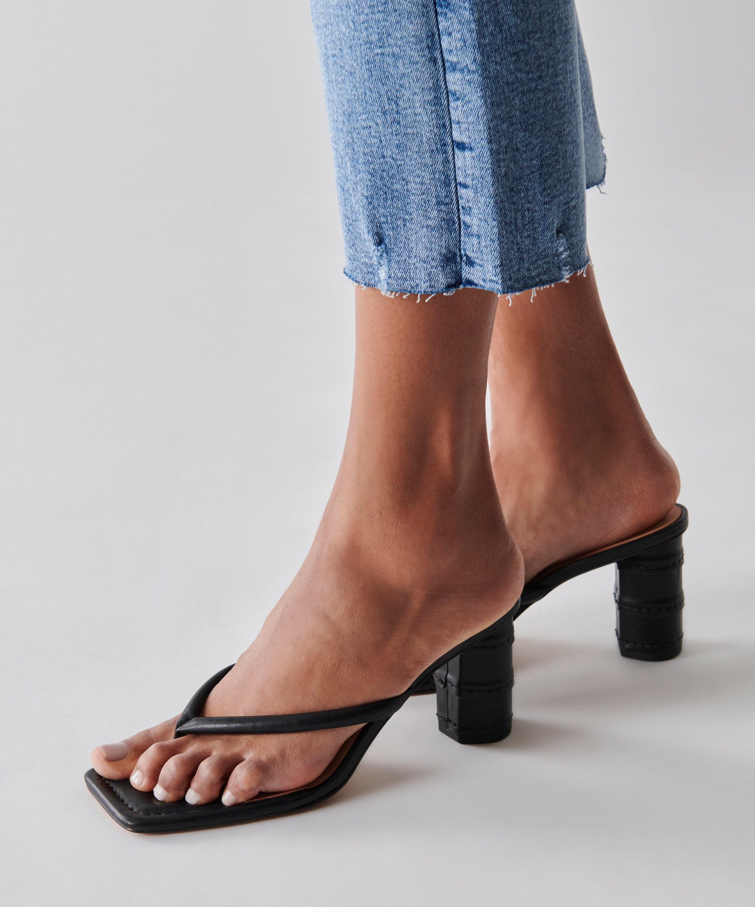 RHYE HEELS BLACK STELLA