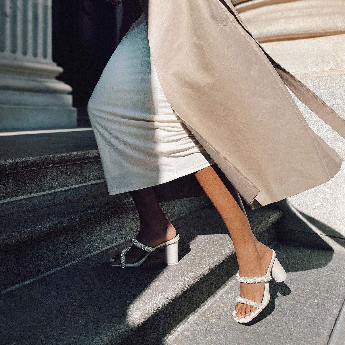 NOEL WIDE HEELS VANILLA PEARLS - re:vita